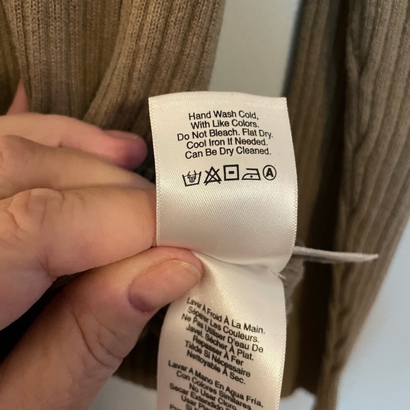 DKNY BEIGE Ribbed 100% Cotton Sweater Size Large - Picture 13 of 13